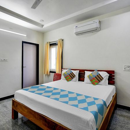 Oyo Home Msr Guest Inn Homestay Nellore Esterno foto