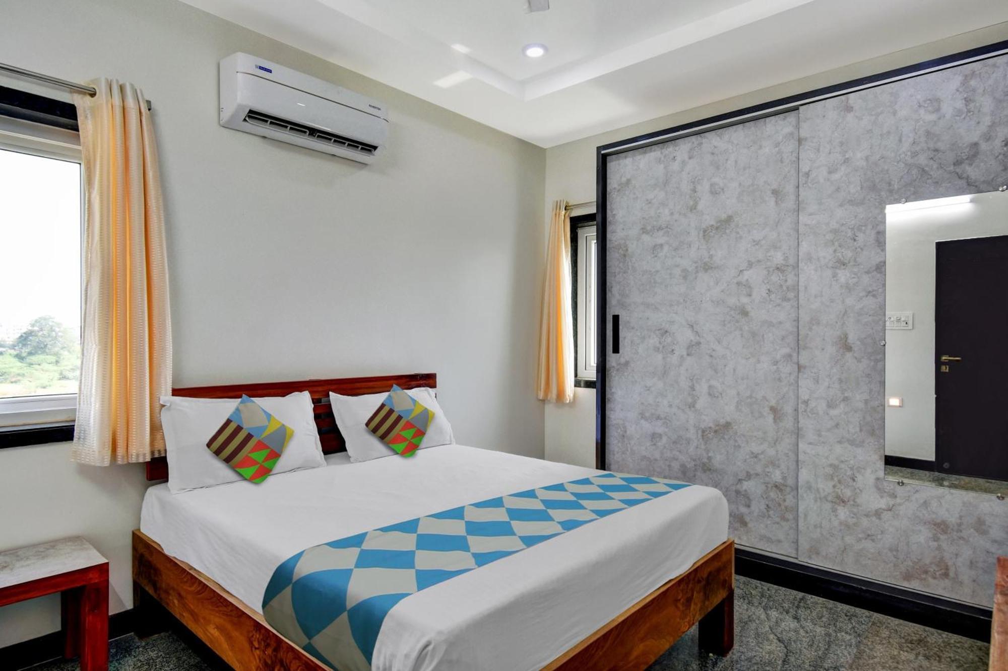 Oyo Home Msr Guest Inn Homestay Nellore Esterno foto