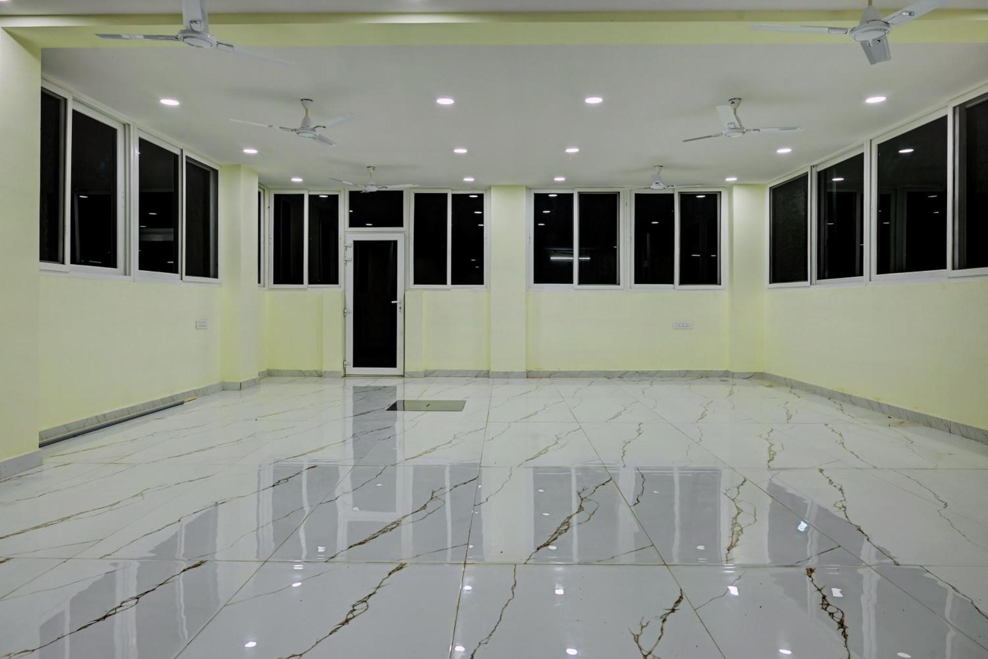 Oyo Home Msr Guest Inn Homestay Nellore Esterno foto
