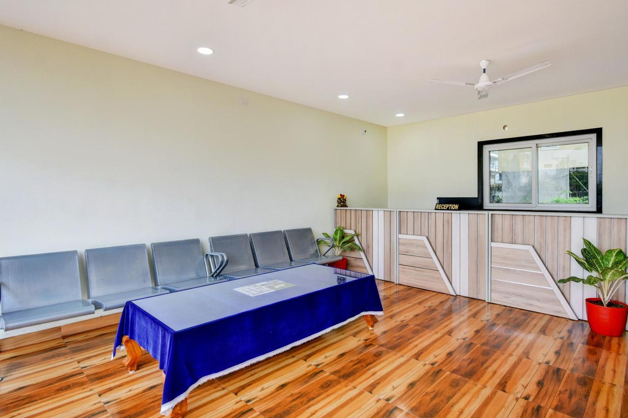 Oyo Home Msr Guest Inn Homestay Nellore Esterno foto