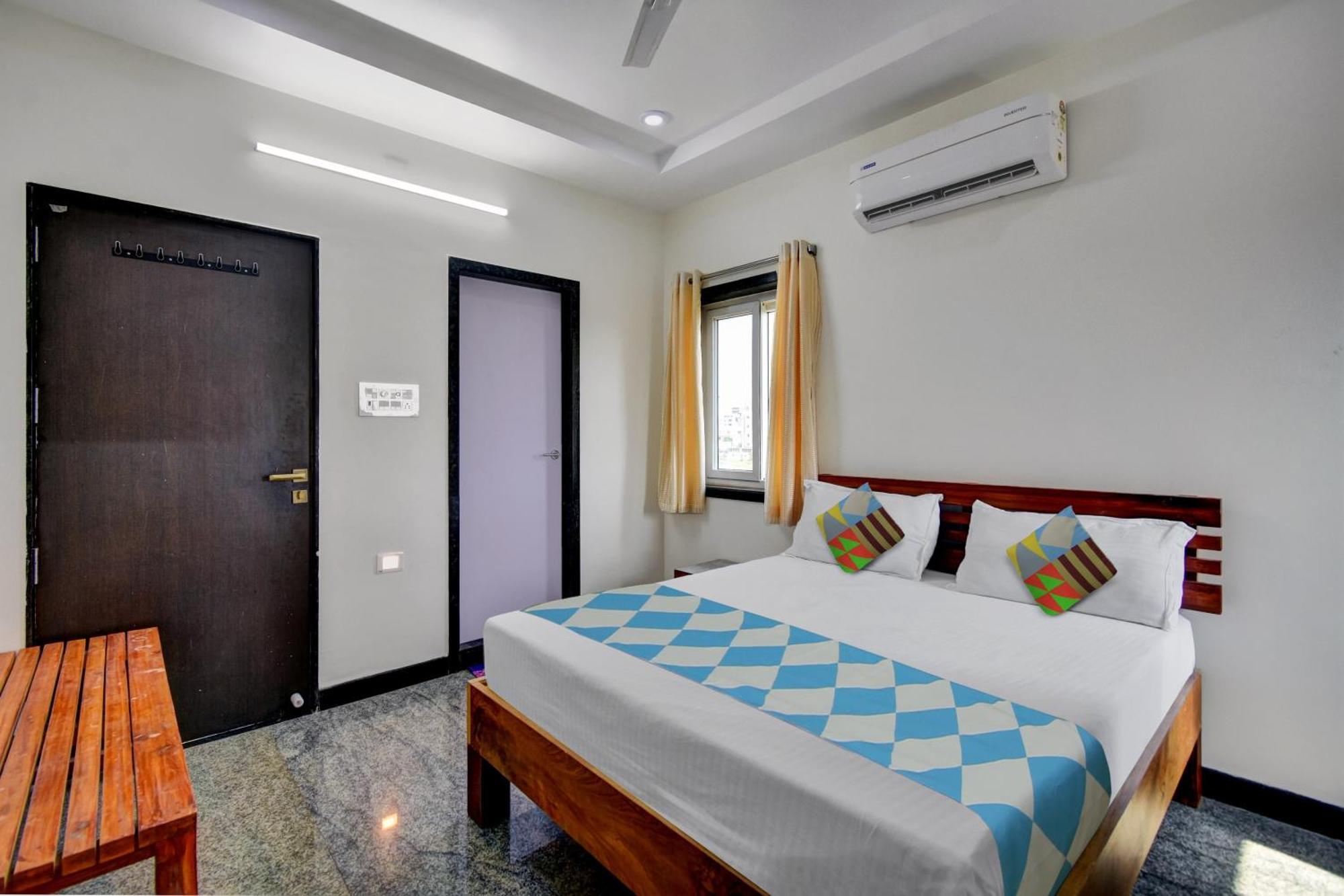 Oyo Home Msr Guest Inn Homestay Nellore Esterno foto