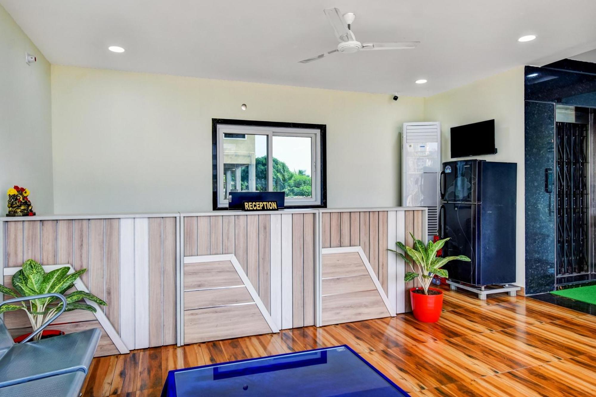 Oyo Home Msr Guest Inn Homestay Nellore Esterno foto