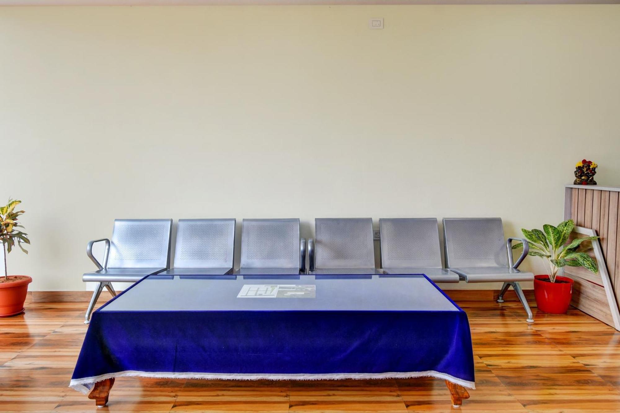 Oyo Home Msr Guest Inn Homestay Nellore Esterno foto